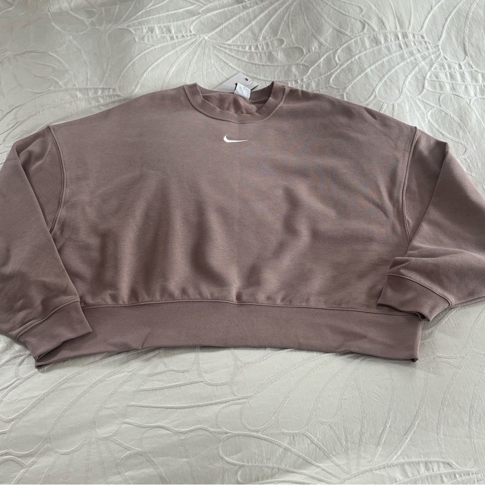 Nike Cropped Sweatshirt - Brand New
